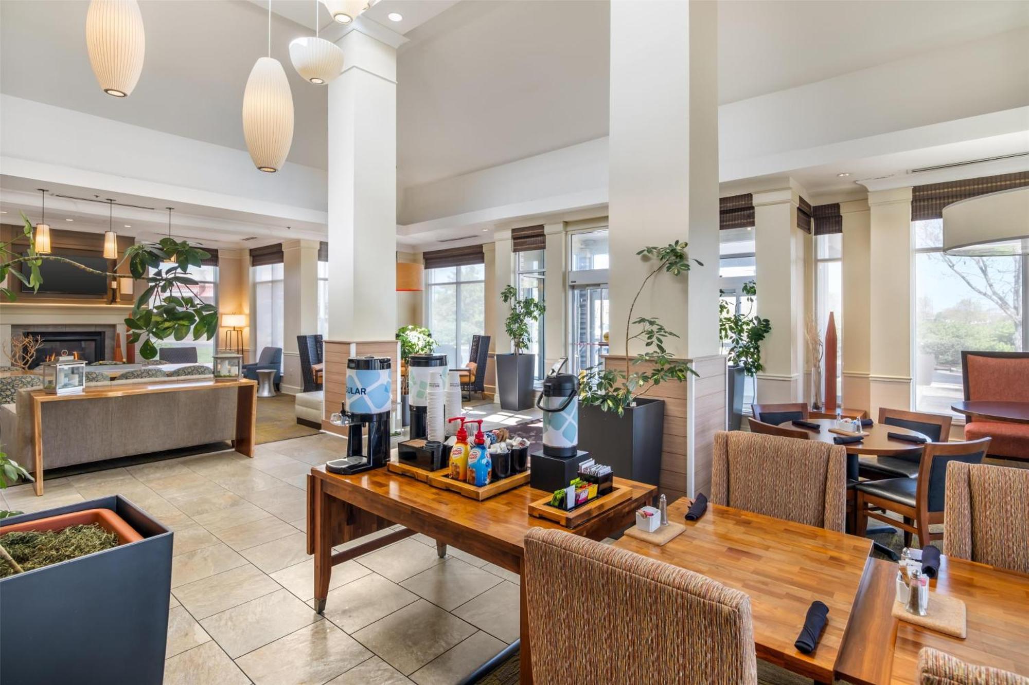 Hilton Garden Inn Lexington Buitenkant foto